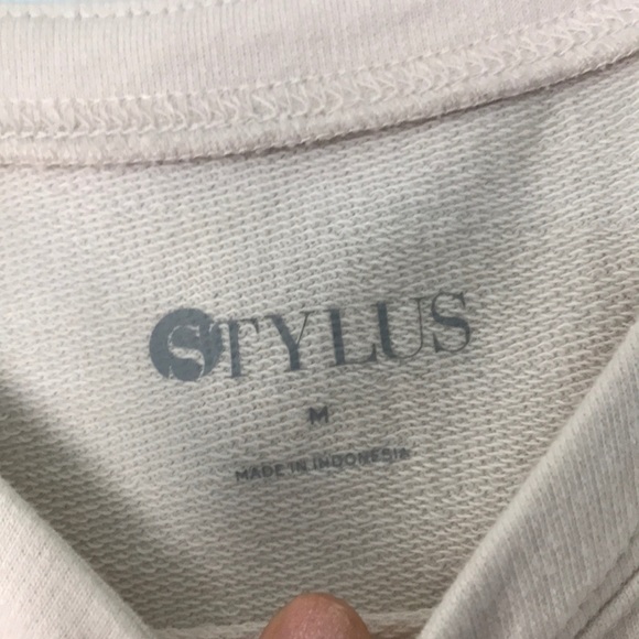 Stylus jeweled short sleeve t shirt, medium - Picture 4 of 7